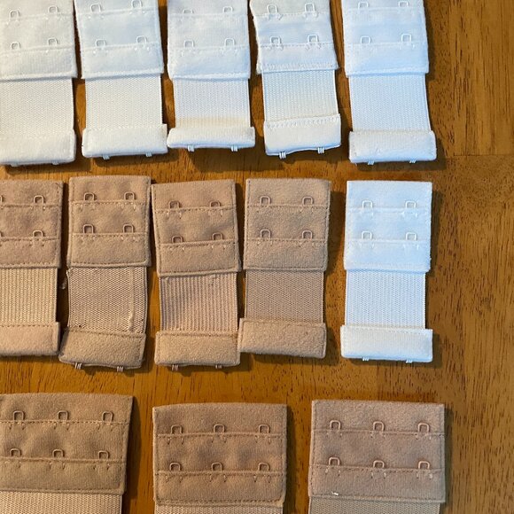 Set of 23 new/unused white black nude bra extenders - Picture 5 of 7